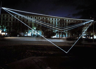 CARLO BERNARDINI, Spazio Permeabile 2001, fibre ottiche, mt h 8x30x35, Piazza Cavour, Ancona.